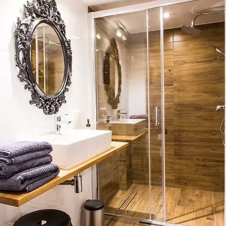 Apartament Na Zakrecie 아파트 올슈틴